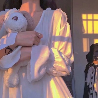 布劳涅森林的女人们